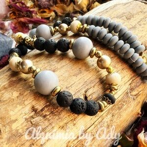 Alquimia Black and Gold Beaded Necklace